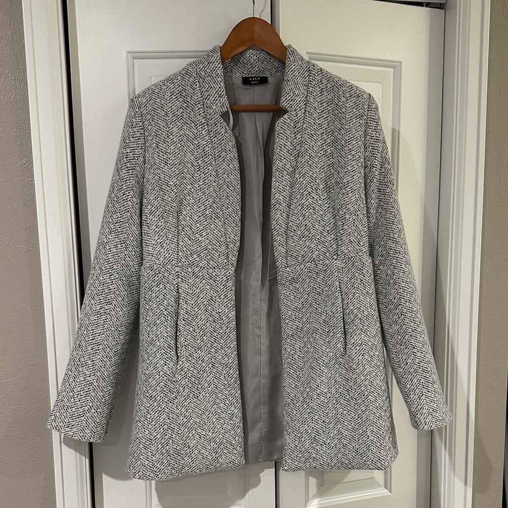 Vici Gray Herringbone Open-Front Blazer